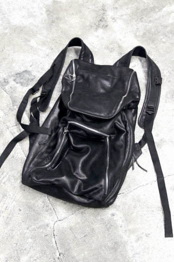 JULIUS 15SS ディメンショナルバックパック BLACK「I.D.HEART」